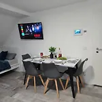 Merci's - Legoland - Garden - Parking - Klima Ac Apartamento